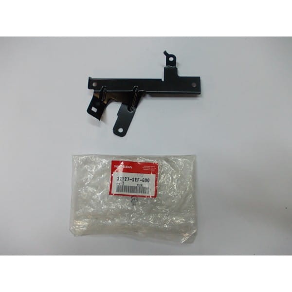 wspornik-d-wiazki-przewodow-przedzialu-pasazerskiego-honda-accord-4d-tourer-2004-2008 (1).jpg