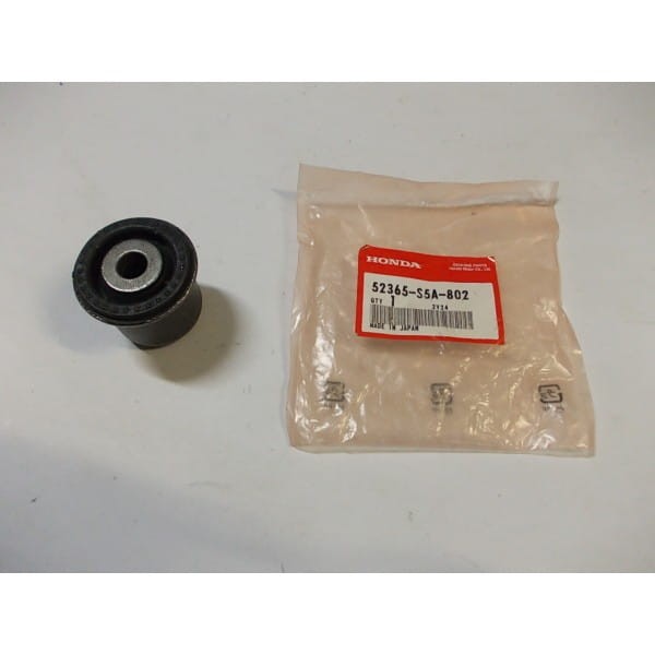 tuleja-a-dolna-zewnetrzna-tylnego-wahacza-honda-civiccr-v-2003-2006 (2).jpg