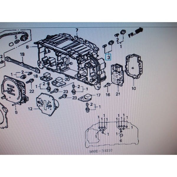 zarowka-i-gniazdo-14v-3w-ns-gniazdo-szare-honda (1).jpg